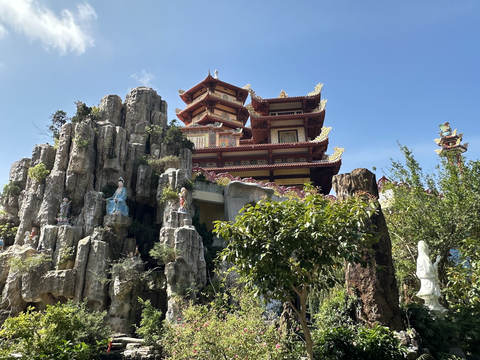 Chùa Quán Thế Âm