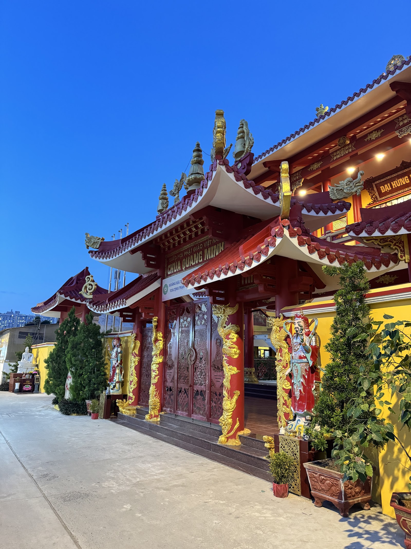Chùa Quang Minh Quận 7