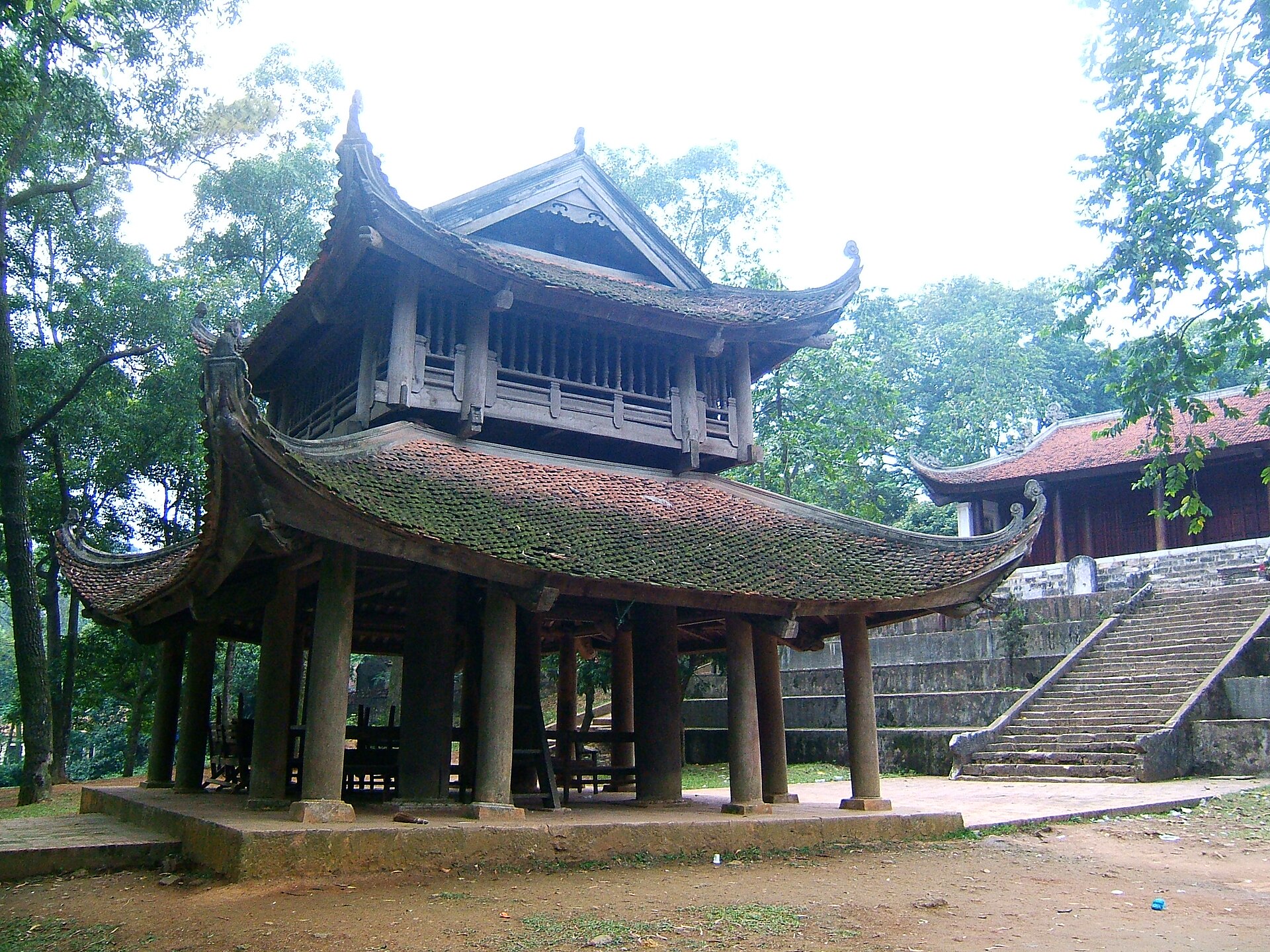 Quang Nghiem tu