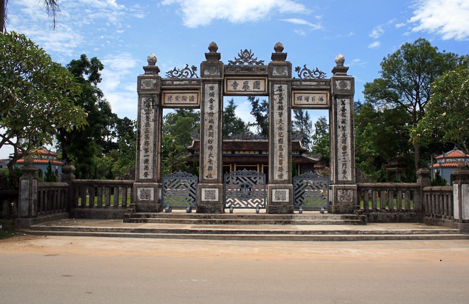 Chùa Quốc Ân