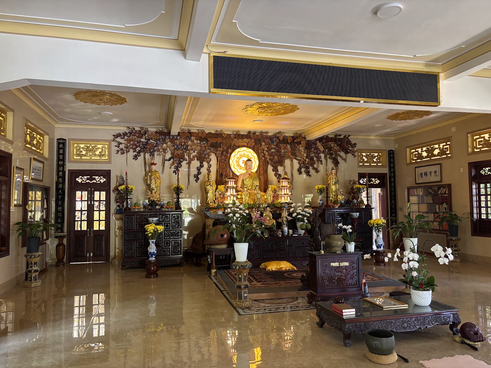 Chùa Sắc Tứ Kim Sơn
