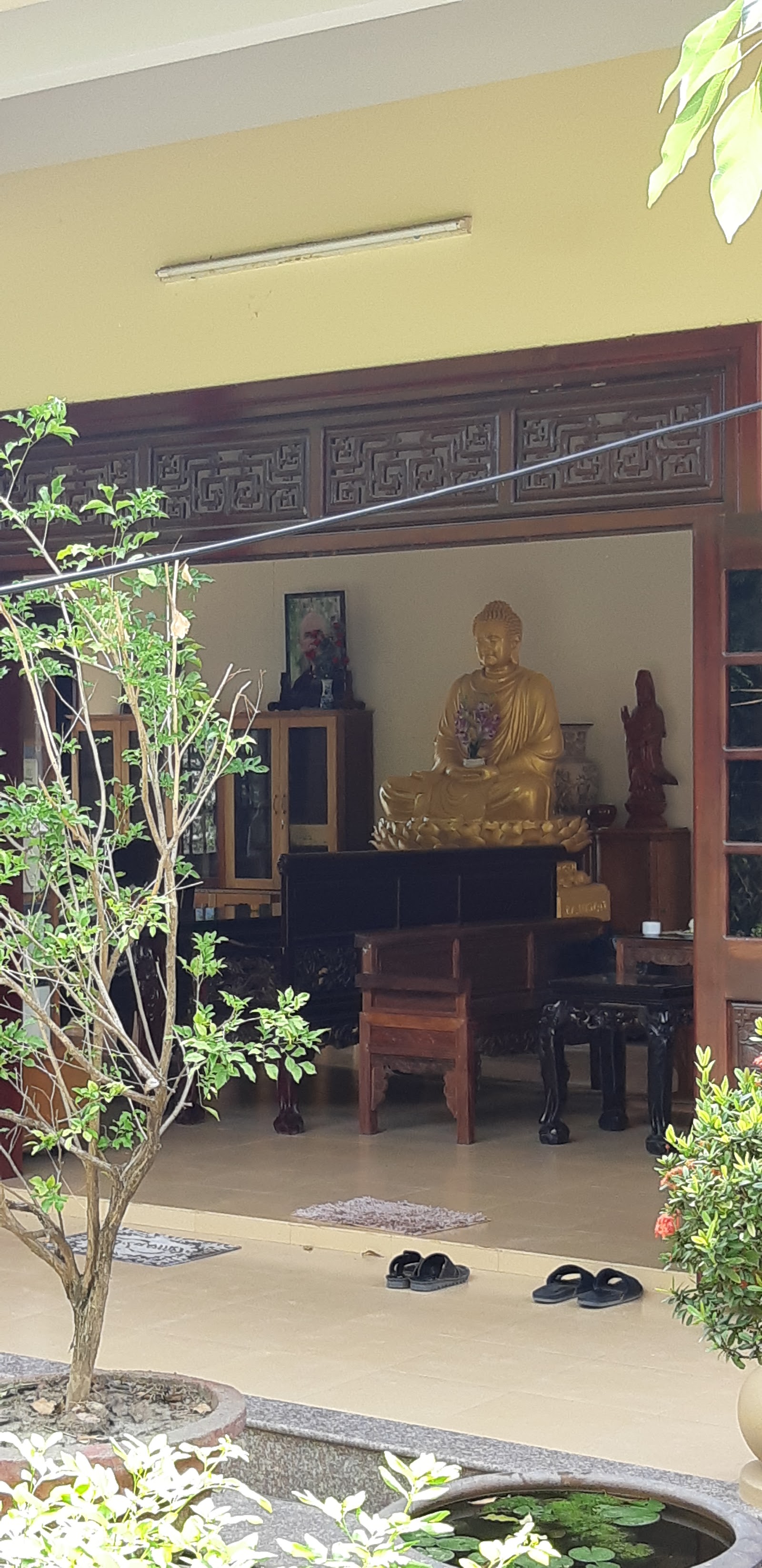Chùa Sắc Tứ Kim Sơn