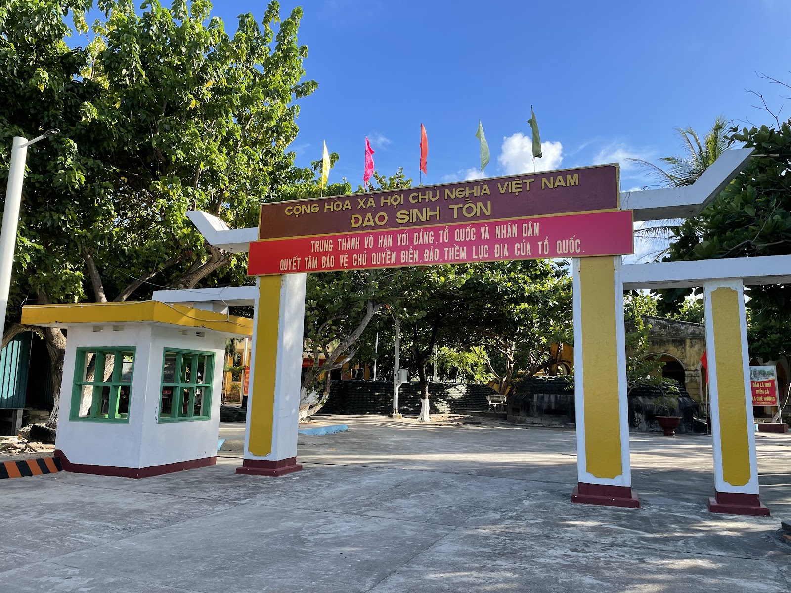 Đảo Sinh Tồn