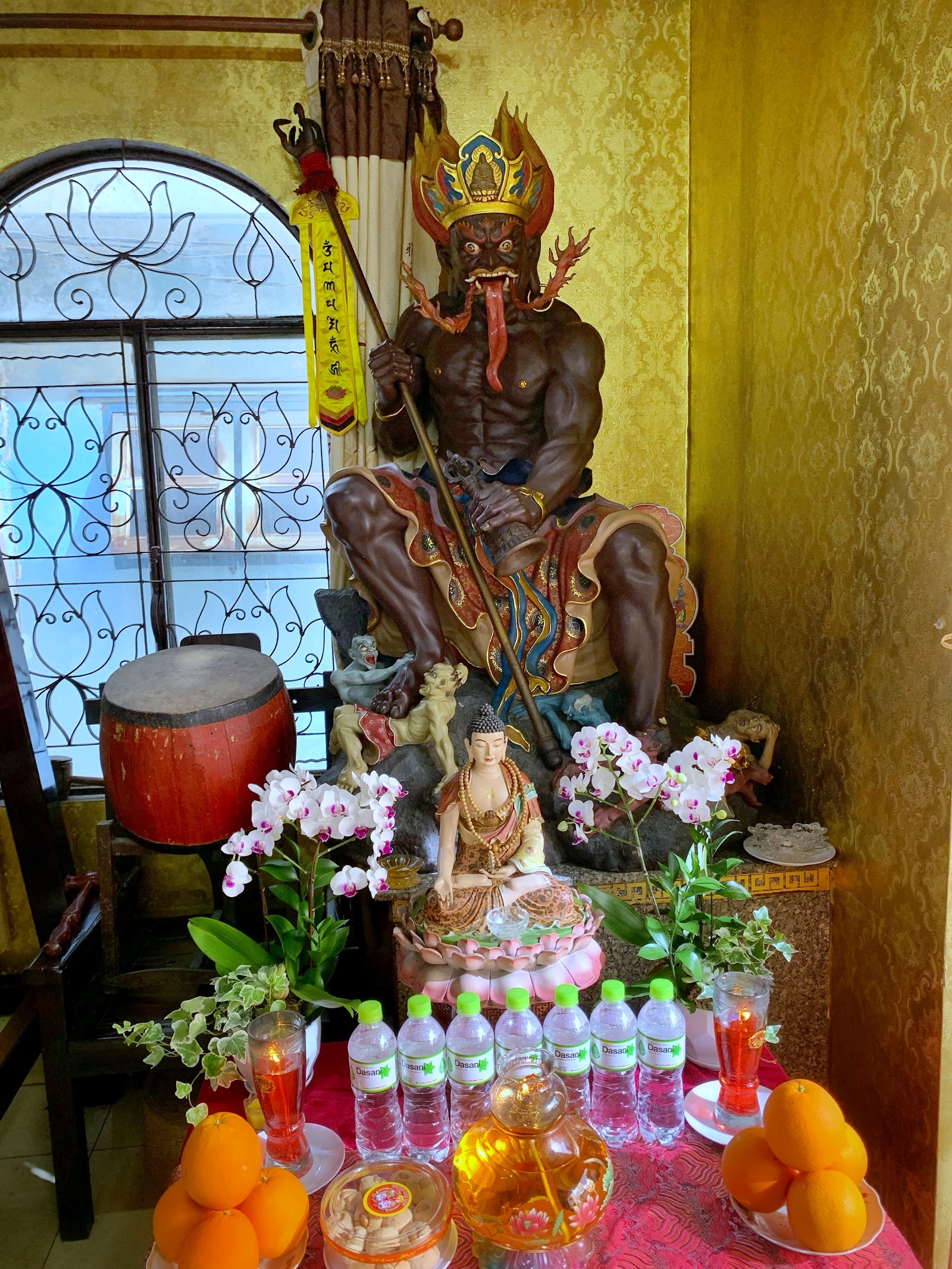 Chùa Tam Bảo