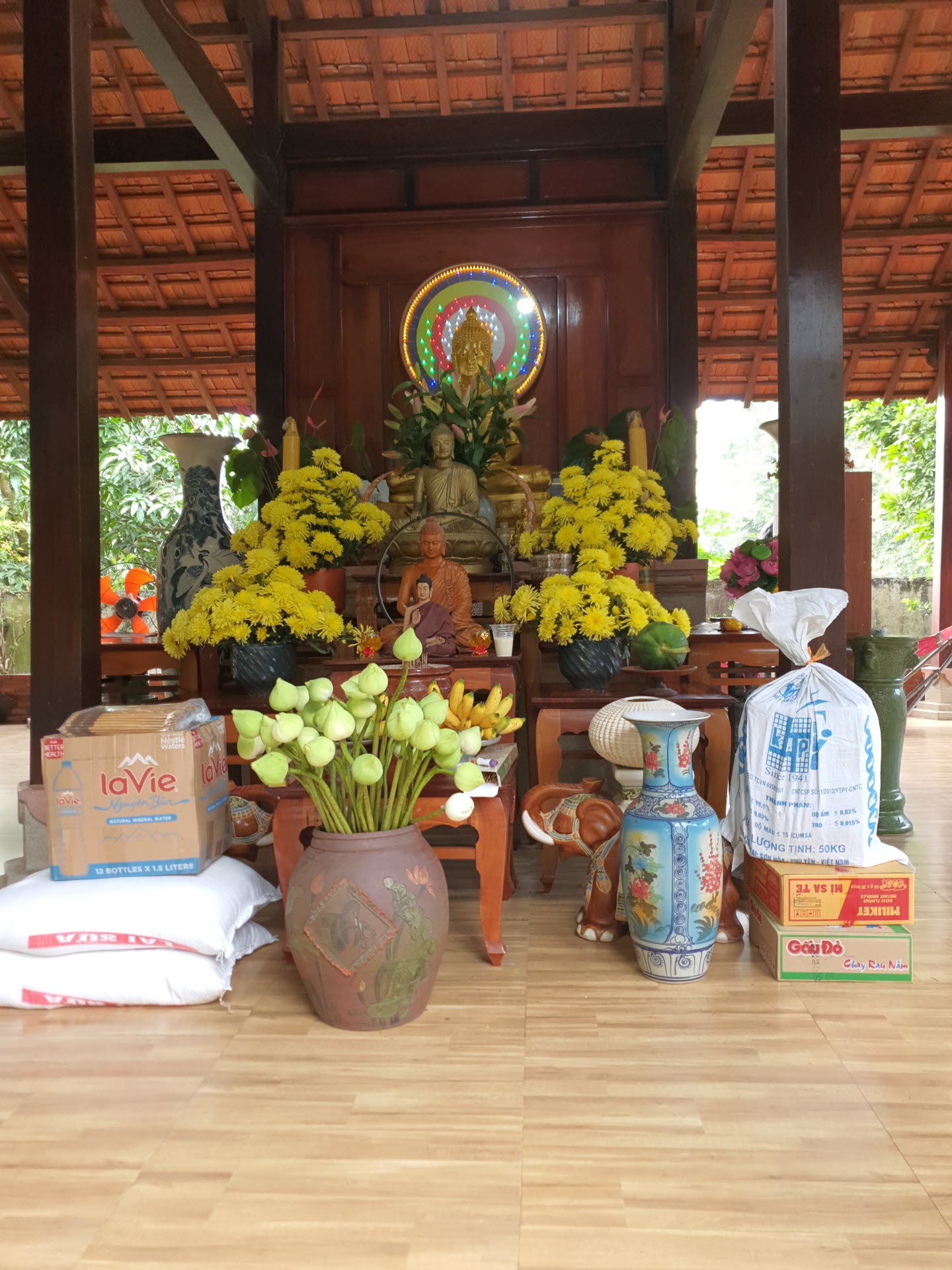 Chùa Tam Đức - Theravada - Sư Pháp Từ