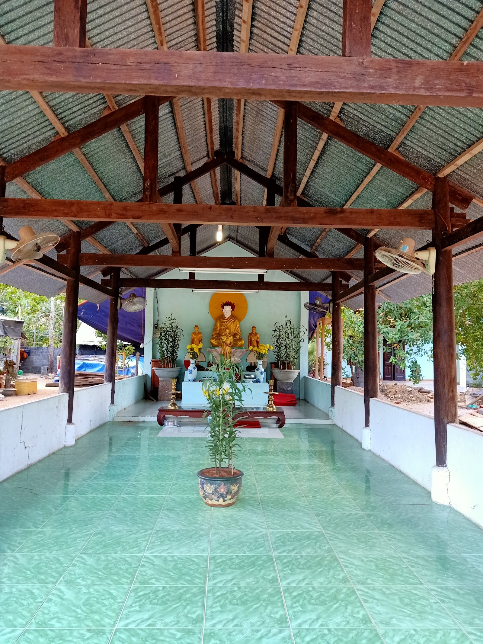 Chùa Tam Đức - Theravada - Sư Pháp Từ