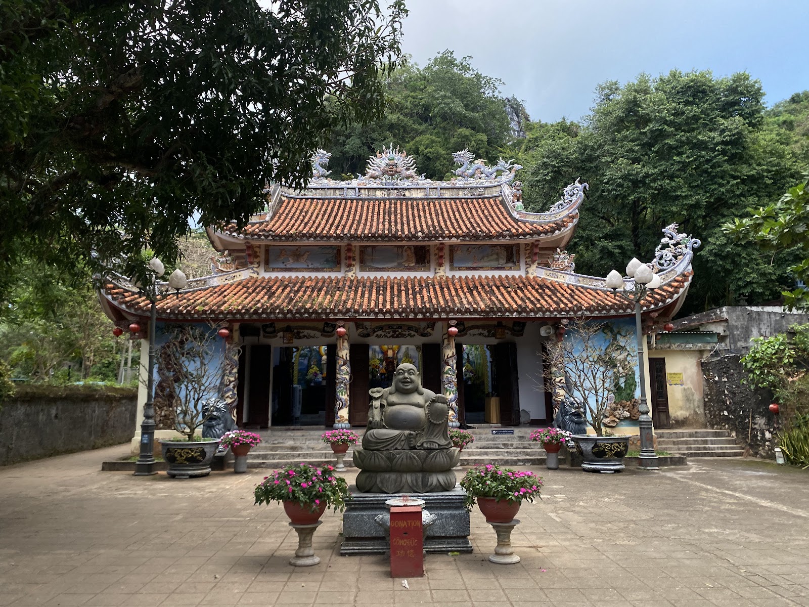Quốc Tự Tam Thai