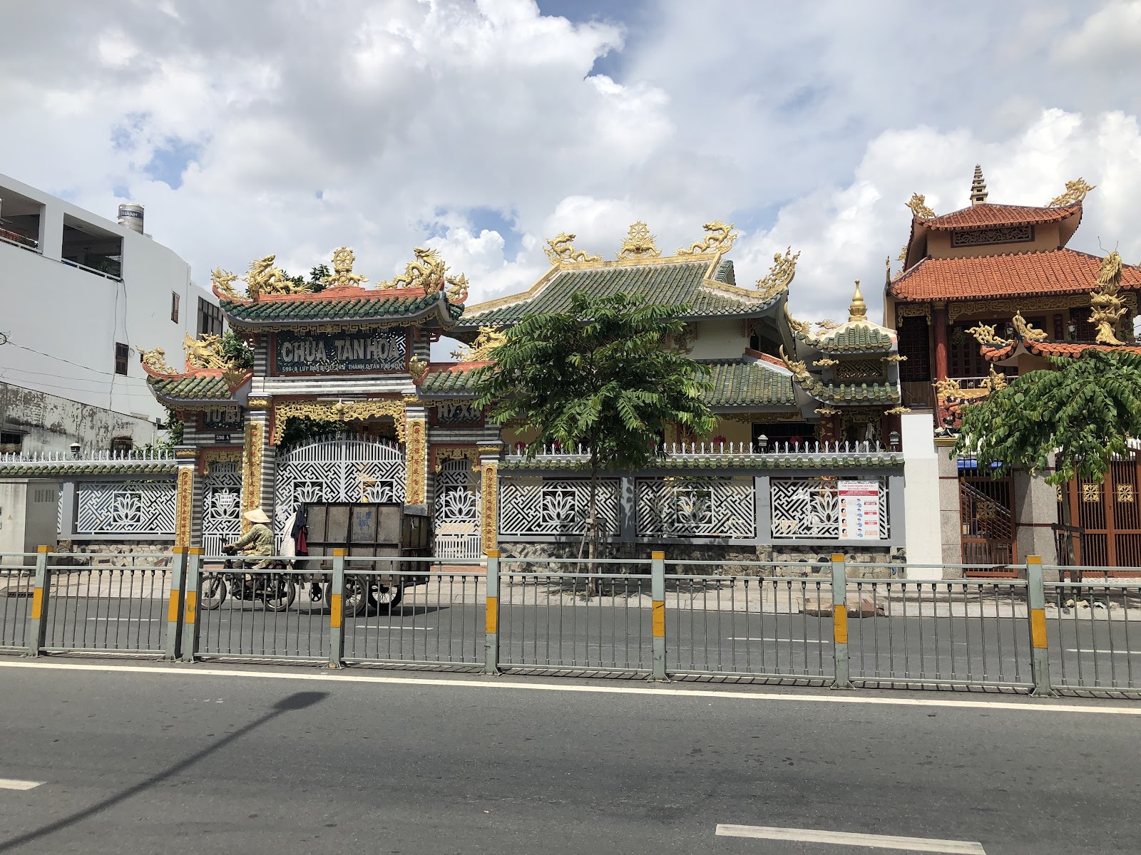 Chùa Tân Hòa