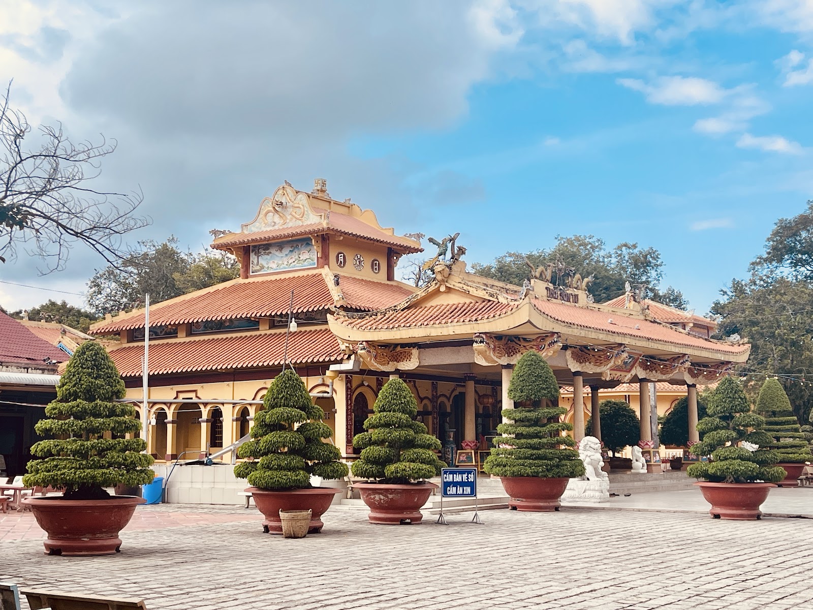 Chùa Thới Sơn