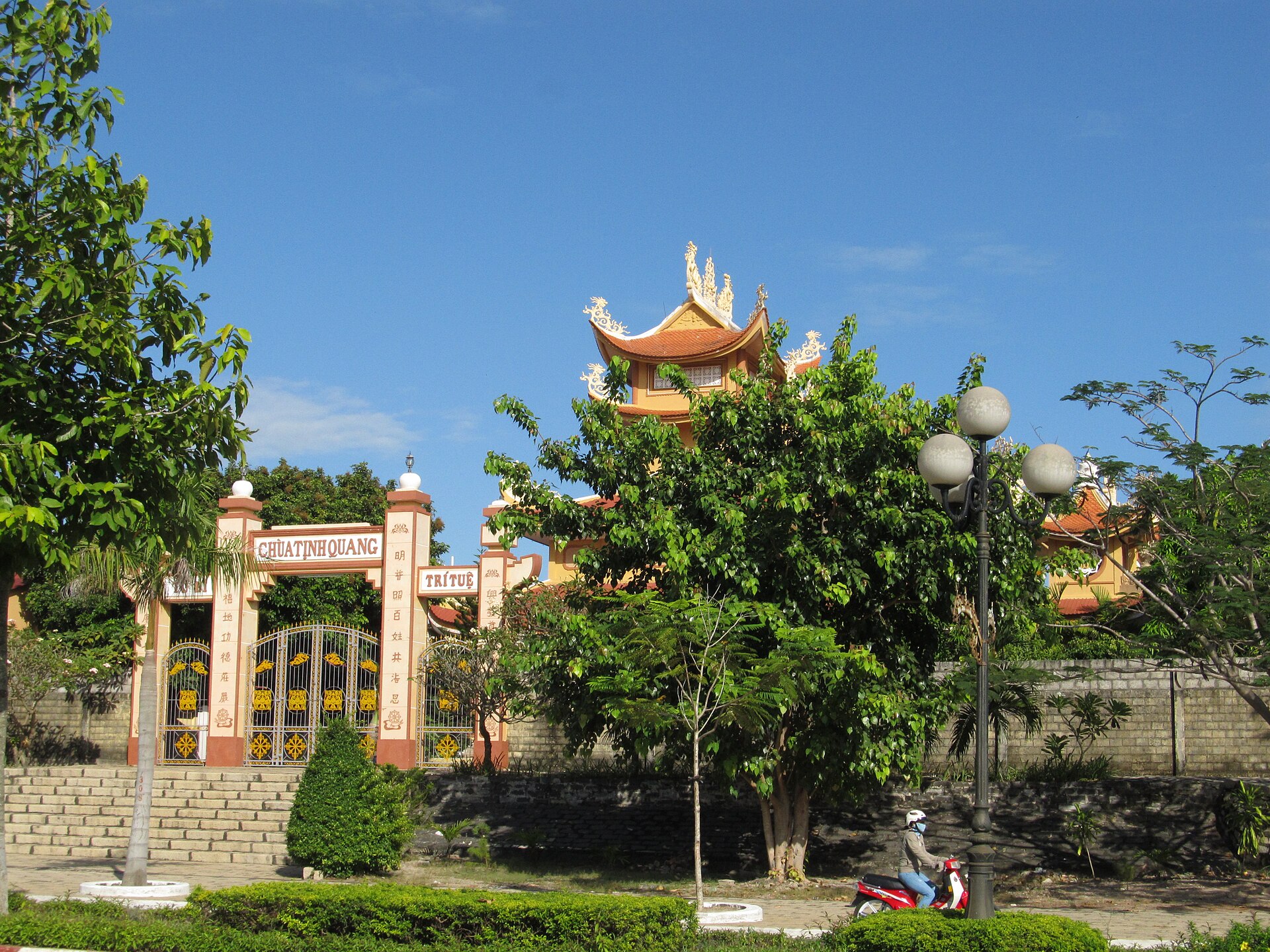 Chùa Tịnh Quang - panoramio