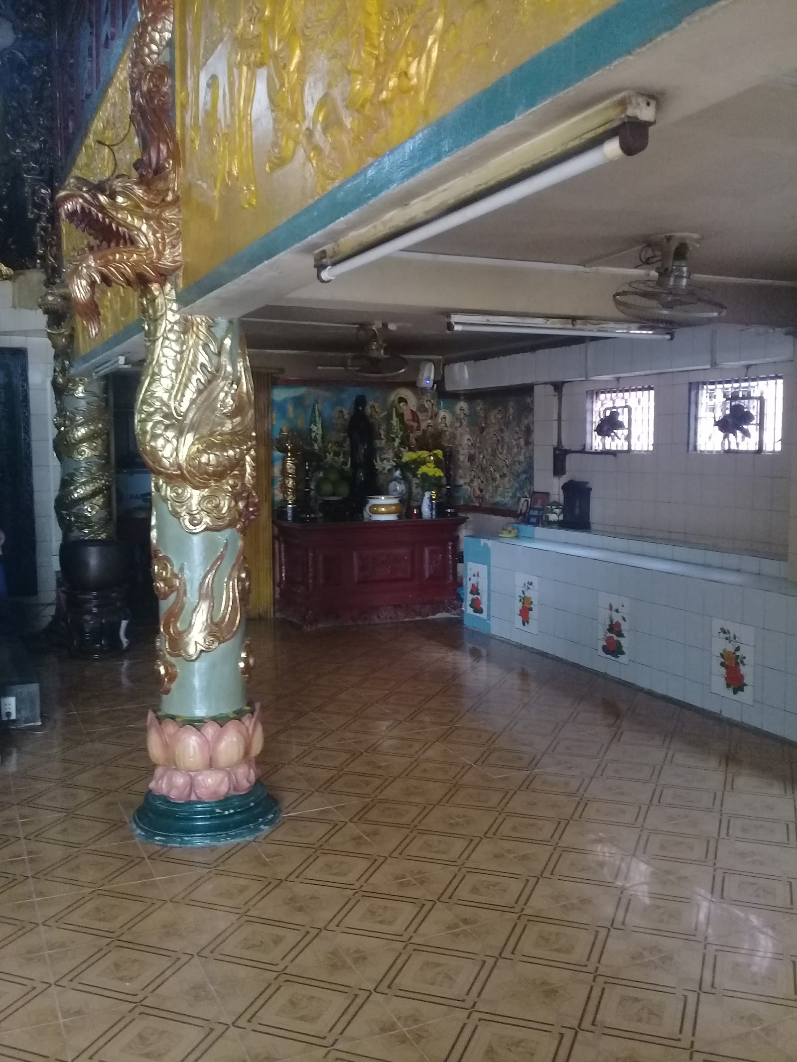 Chùa Trung Hòa