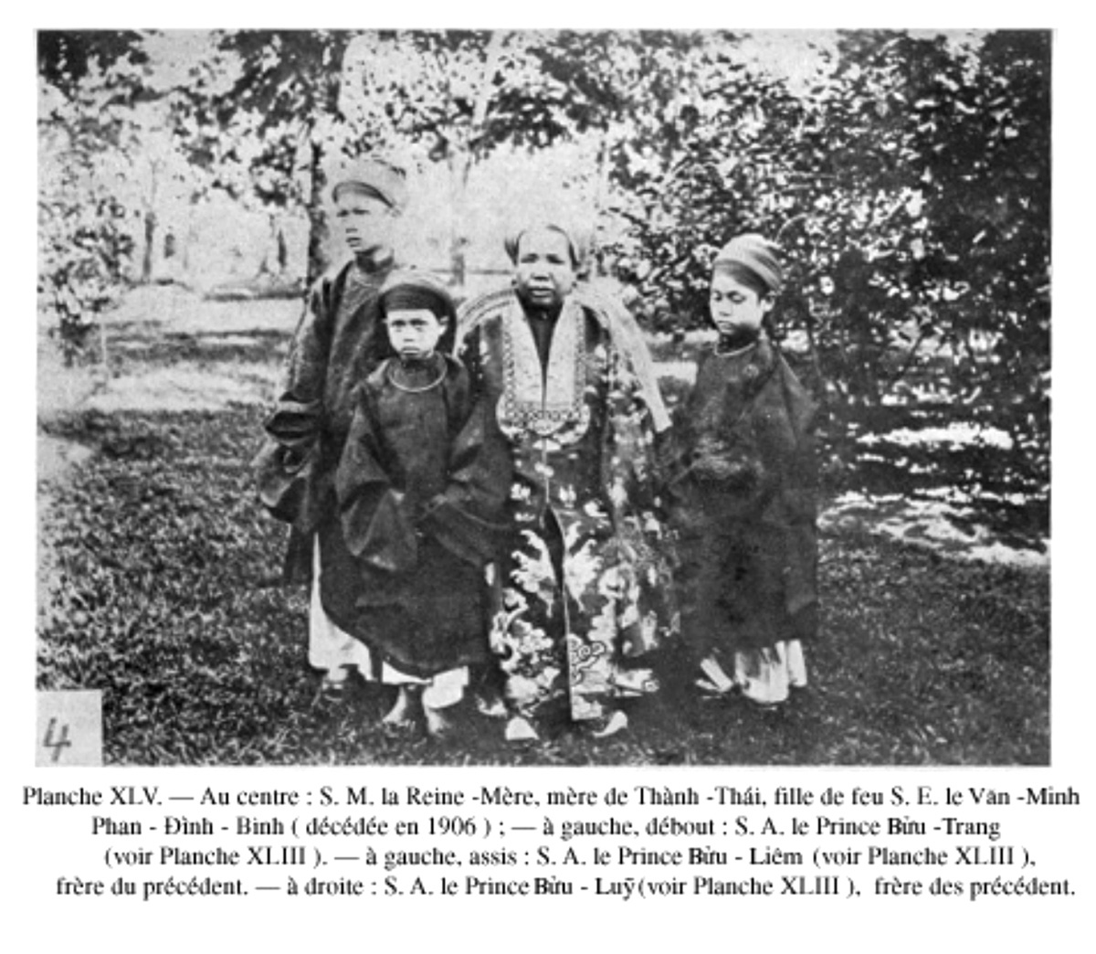 Empress Từ Minh Huệ, Bửu Tán, Bửu Liêm and Bửu Lũy