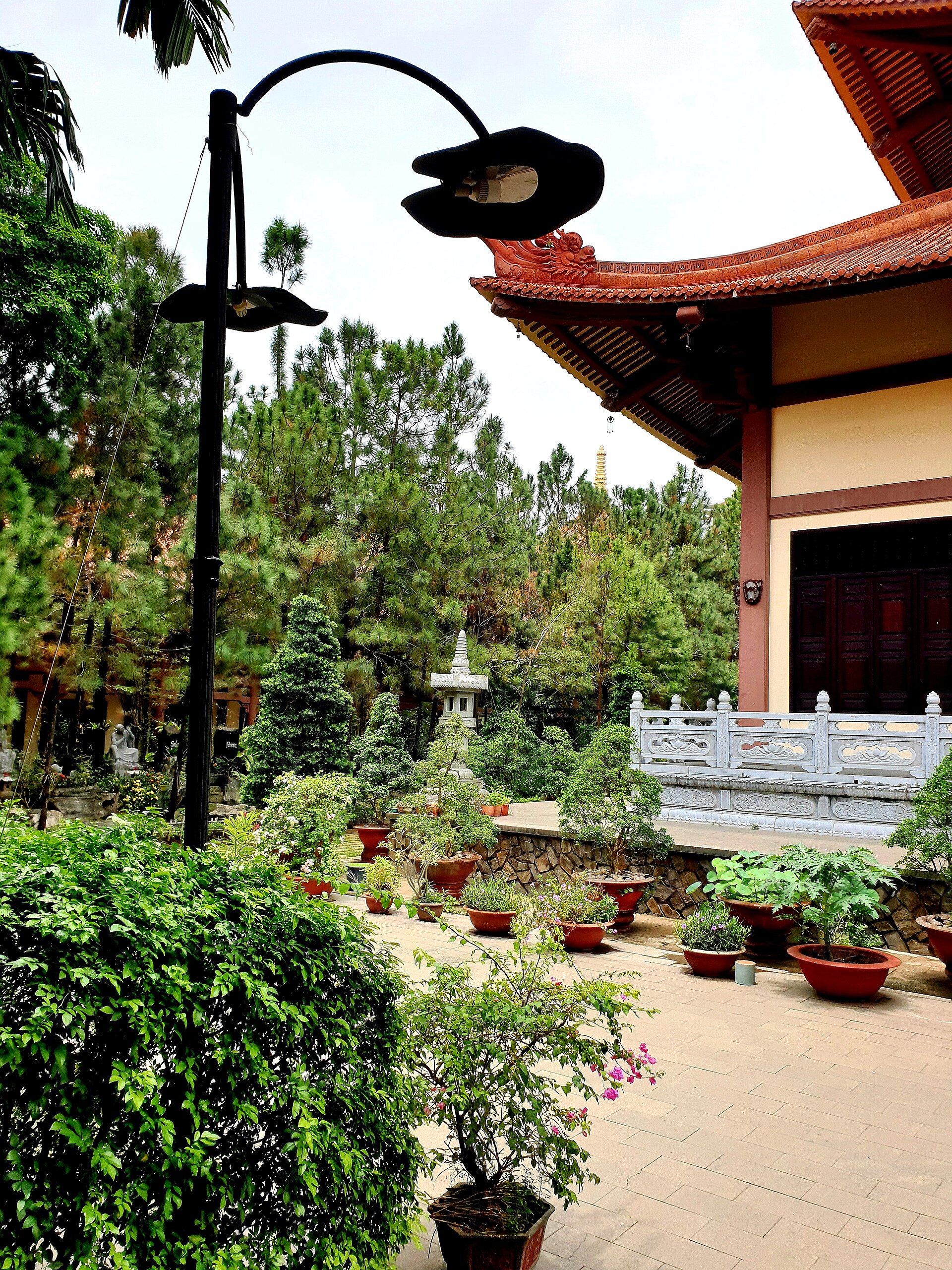 Chùa Viên Thông