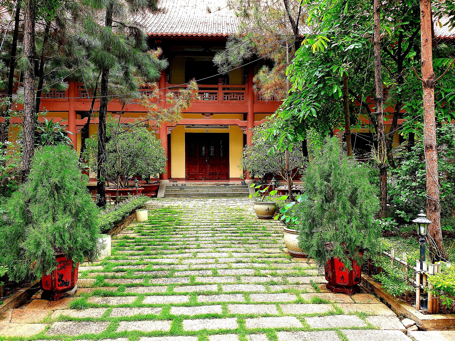 Chùa Viên Thông