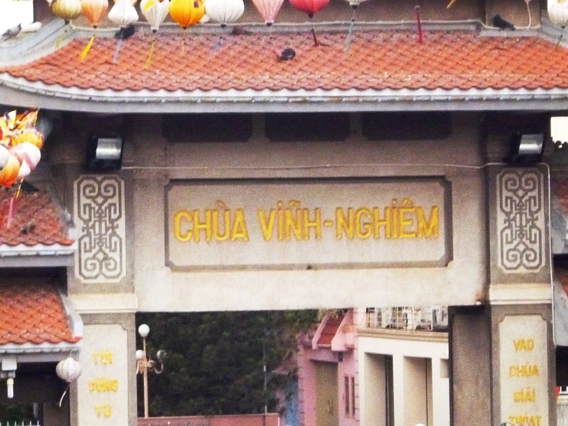 Chùa Vĩnh Nghiêm năm 2014 (cổng chùa) (1)