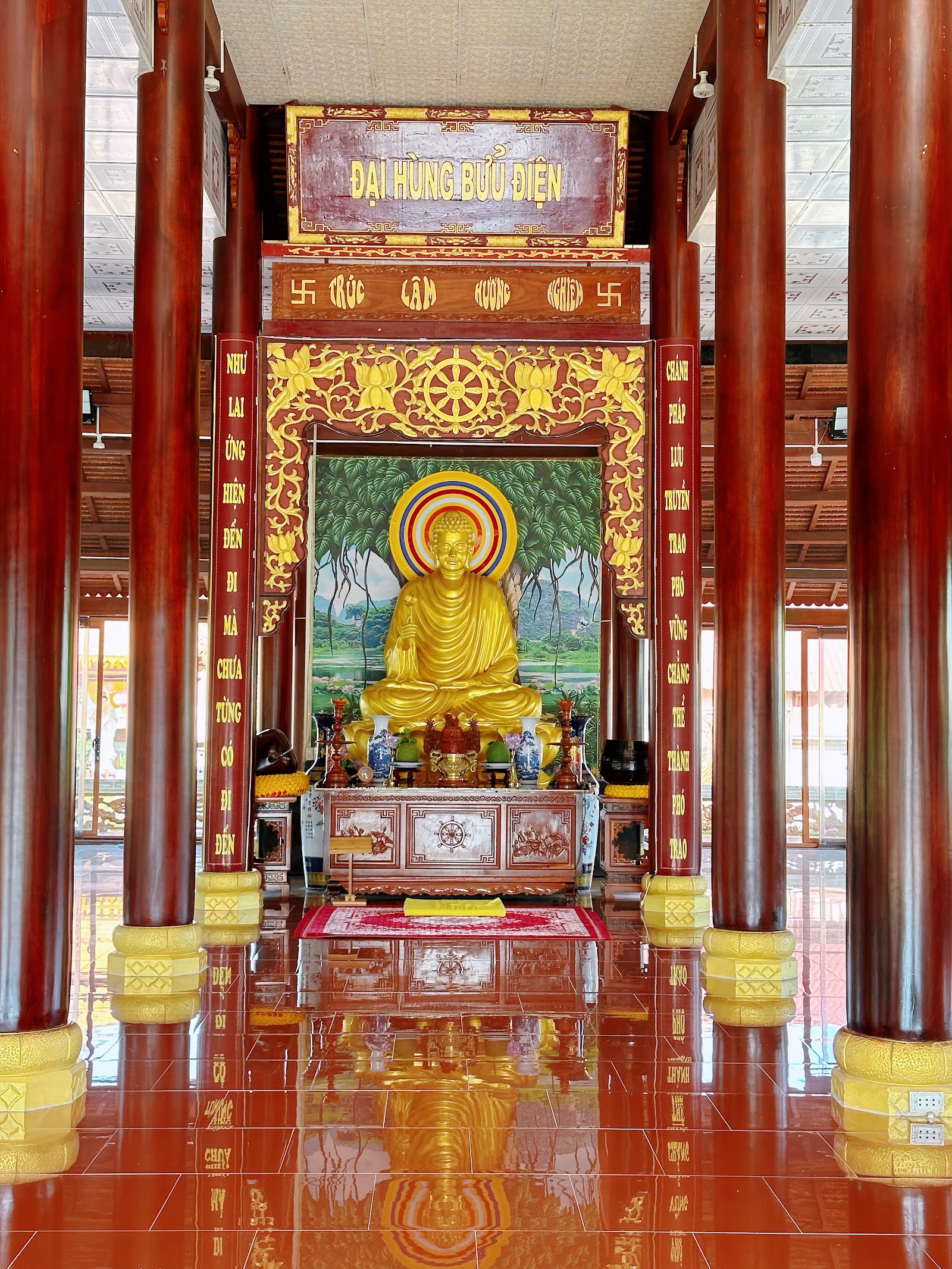 Thiền viện Trúc lâm Hương Nghiêm