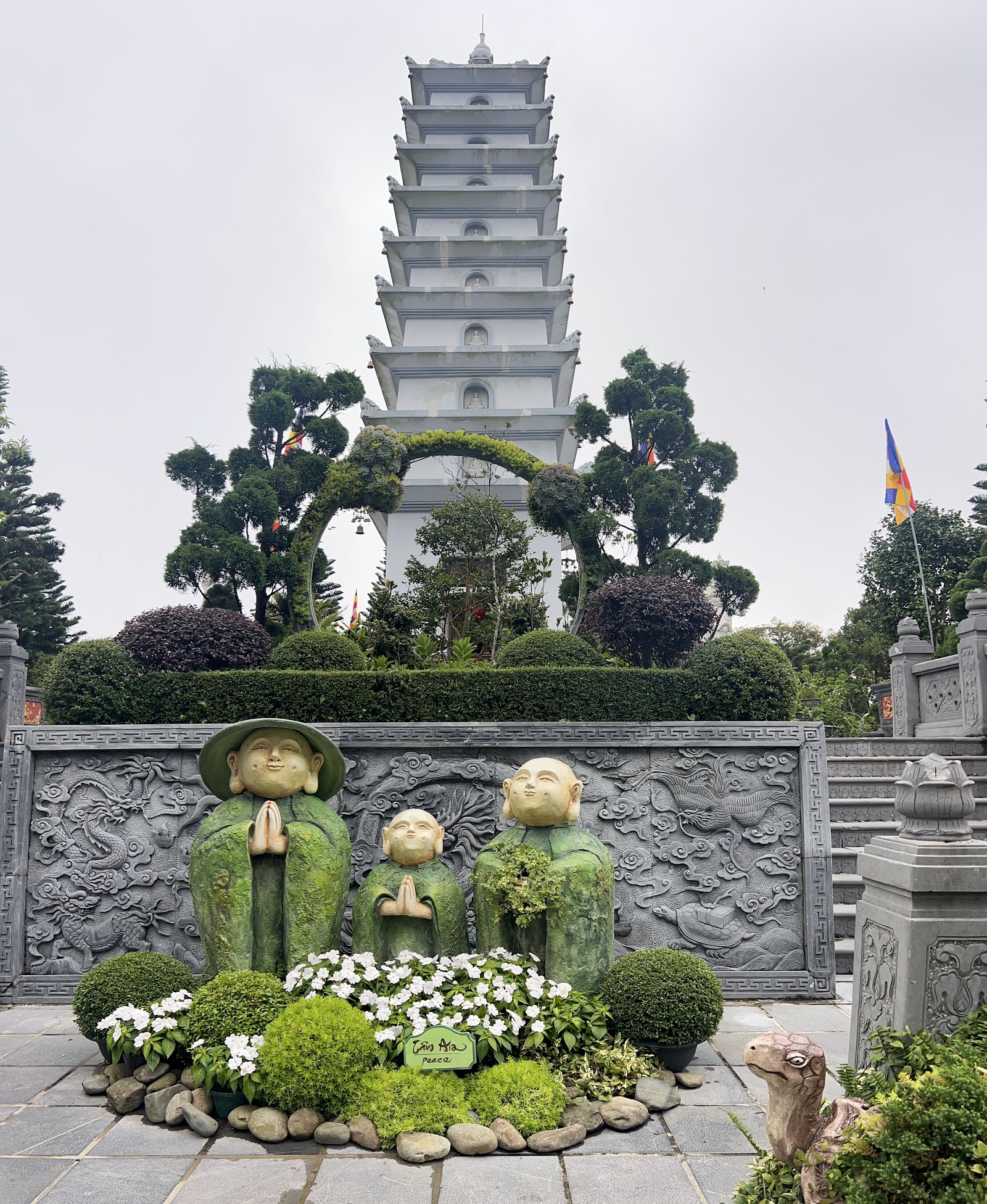 Linh Phong Bảo Tháp