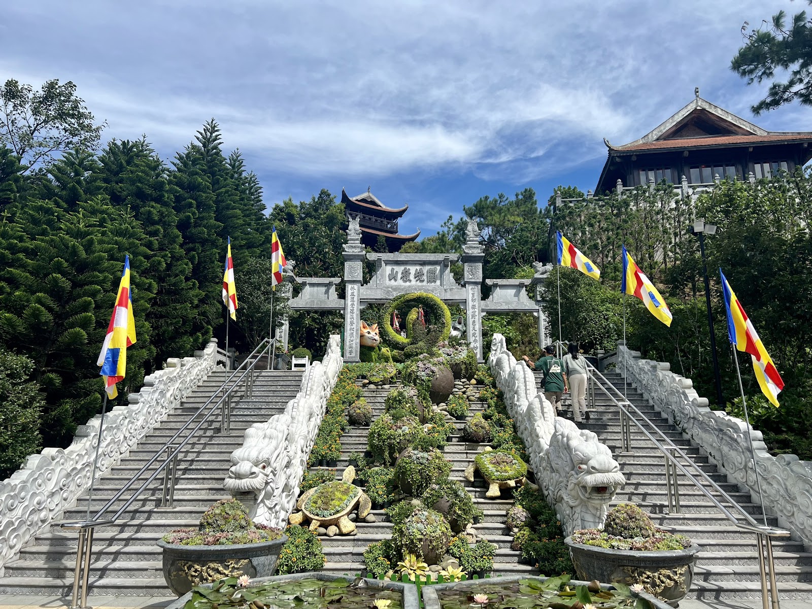 Linh Phong Bảo Tháp