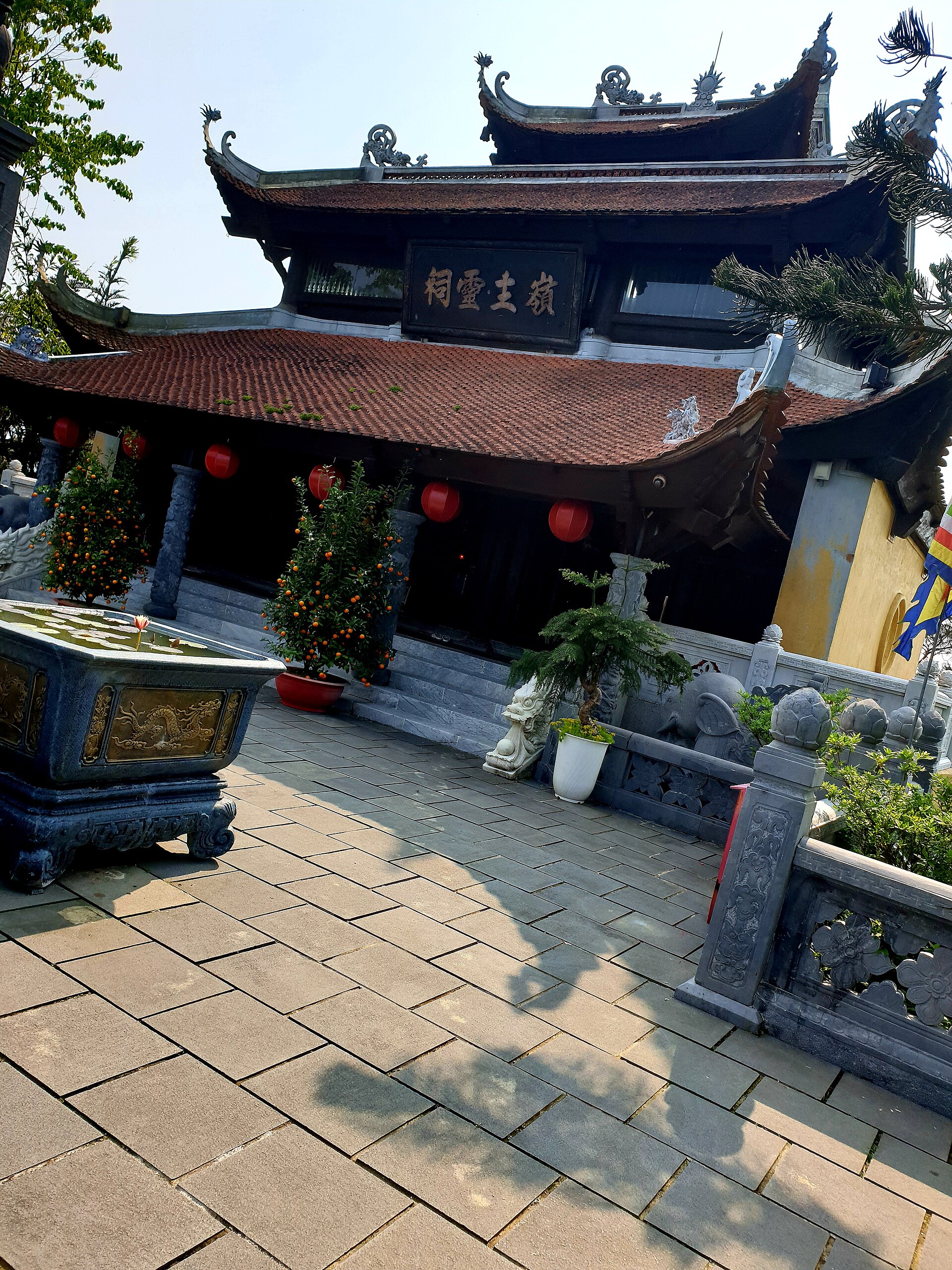 Linh Phong Thiền Tự ở Bà Nà, tháng 3 năm 2021 (1)