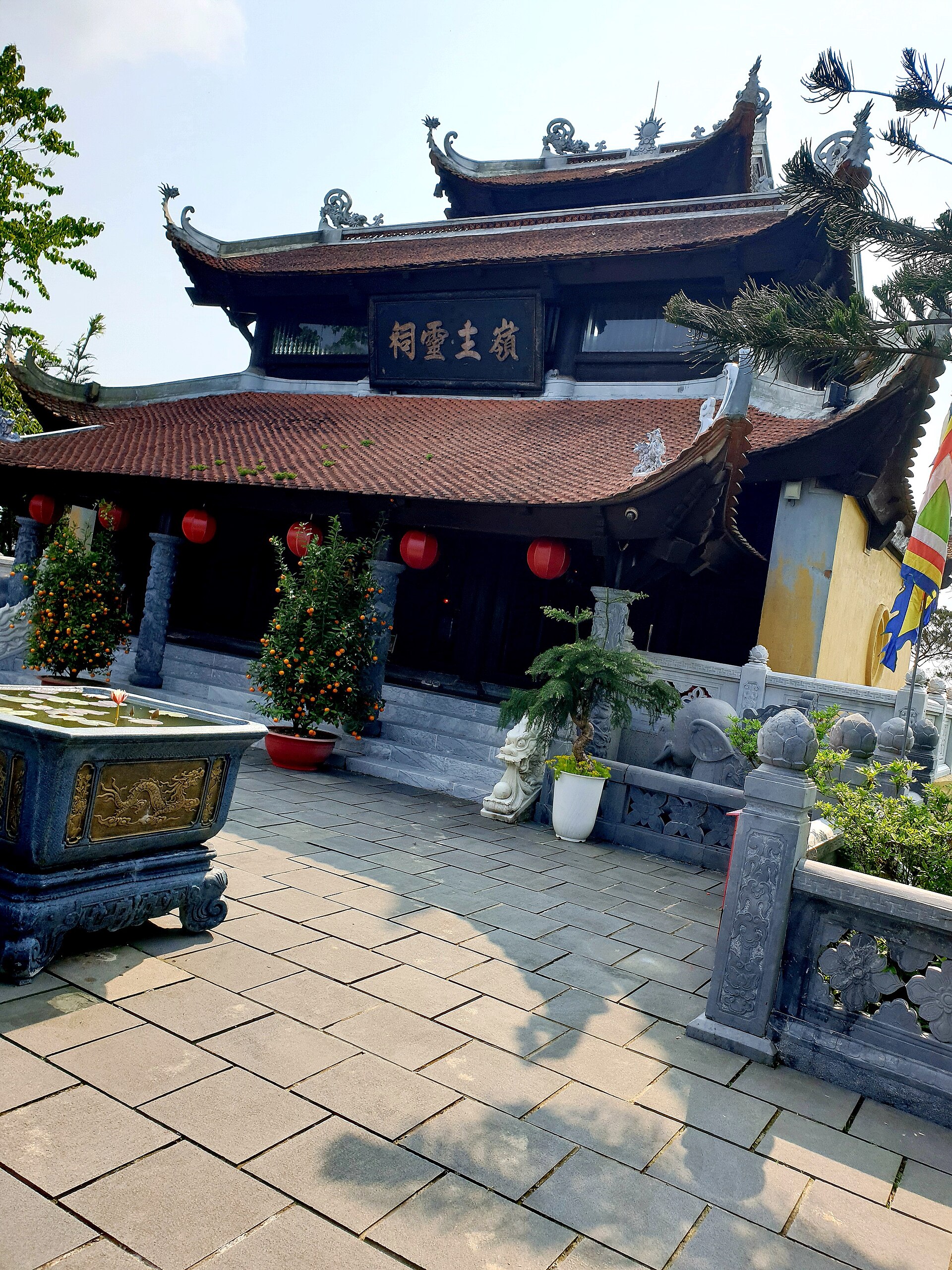 Linh Phong Thiền Tự ở Bà Nà, tháng 3 năm 2021 (2)