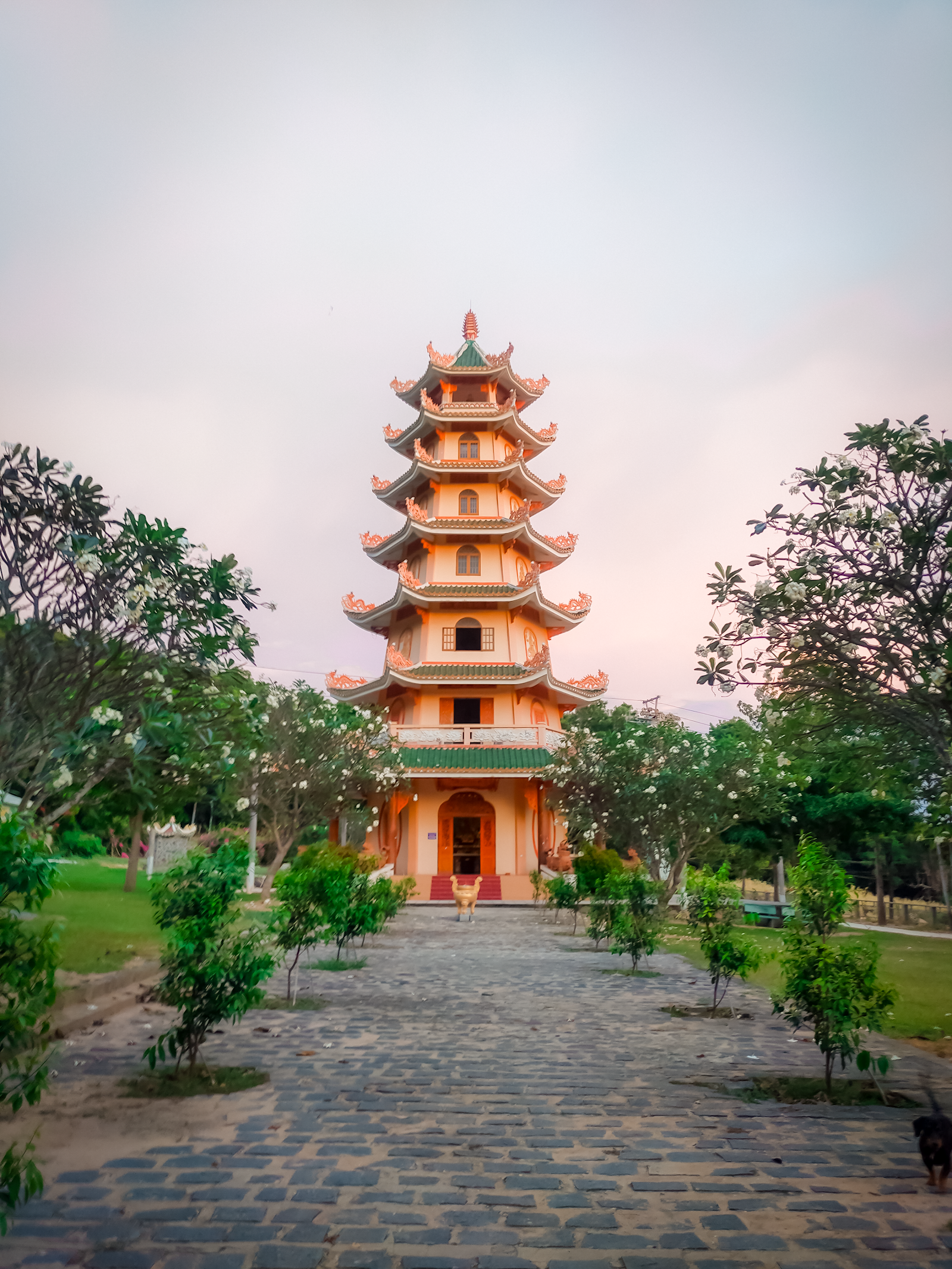 Linh Sơn Phước Trung Tự