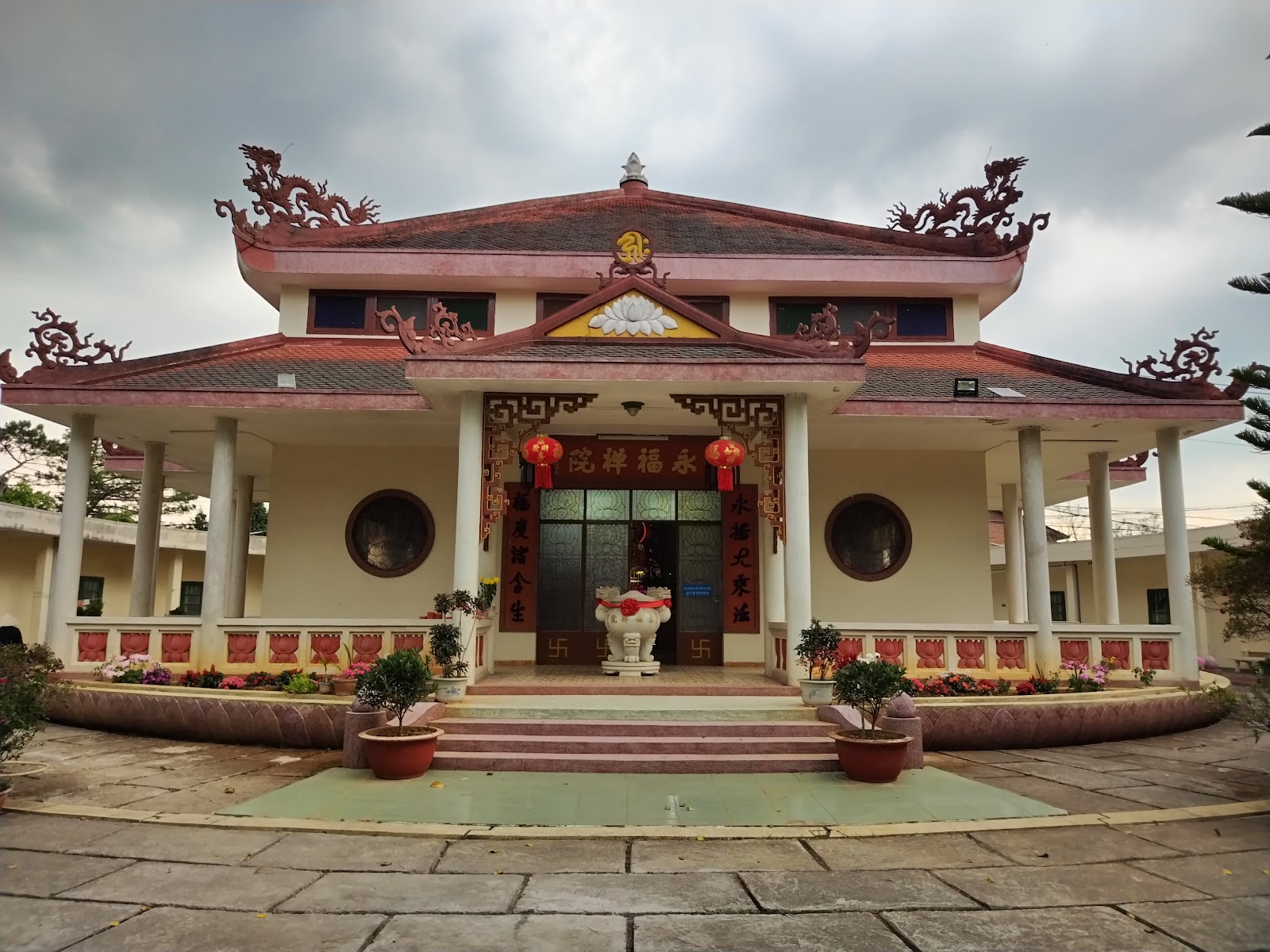 大叻-明月居士林 - Minh Nguyệt Cư Sĩ Lâm
