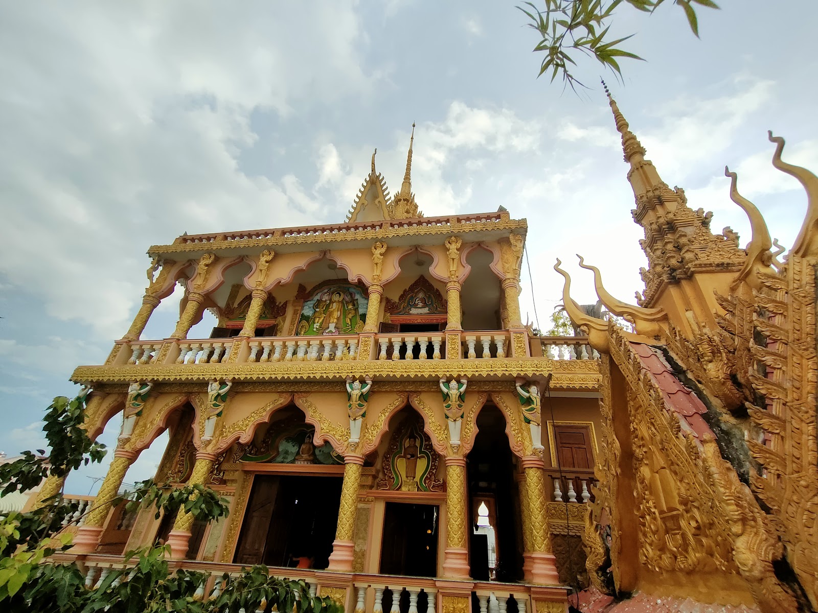 Chùa Pitu Khôsa Răngsây - Wat Bidughosaransi