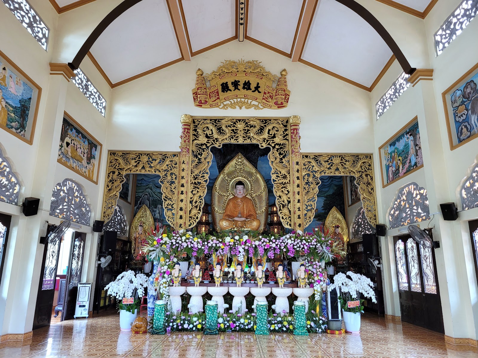 Quan Âm Tu Viện TPHCM