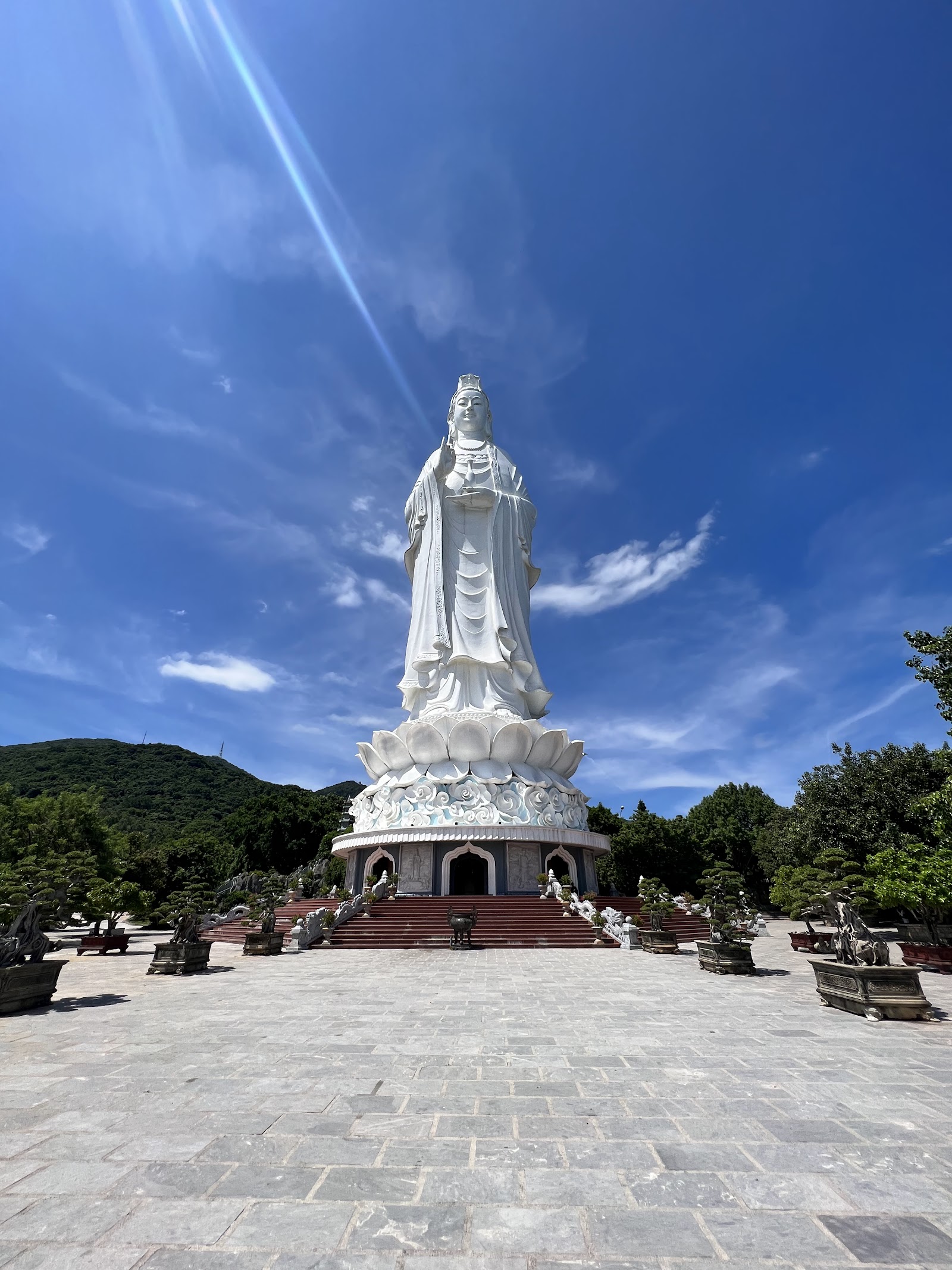 Tháp Xá Lợi