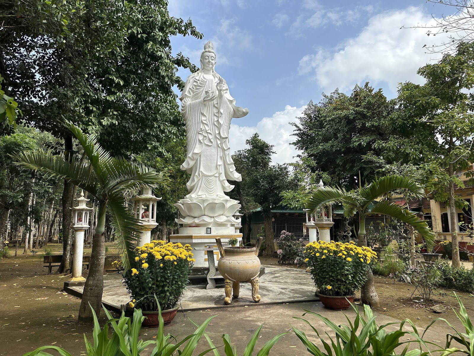 Chùa Thiên Ấn