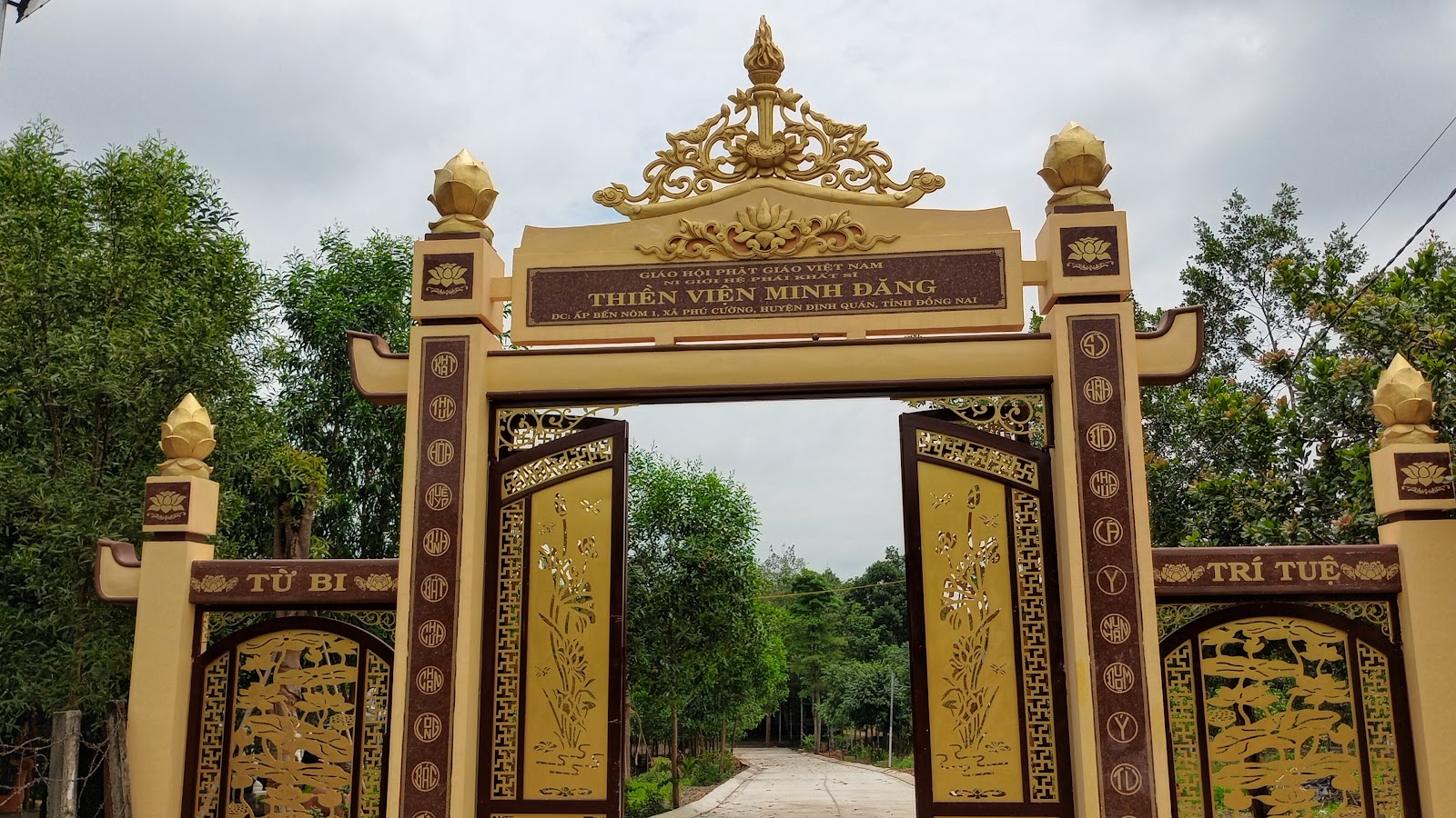 Thiền viện Minh Đăng