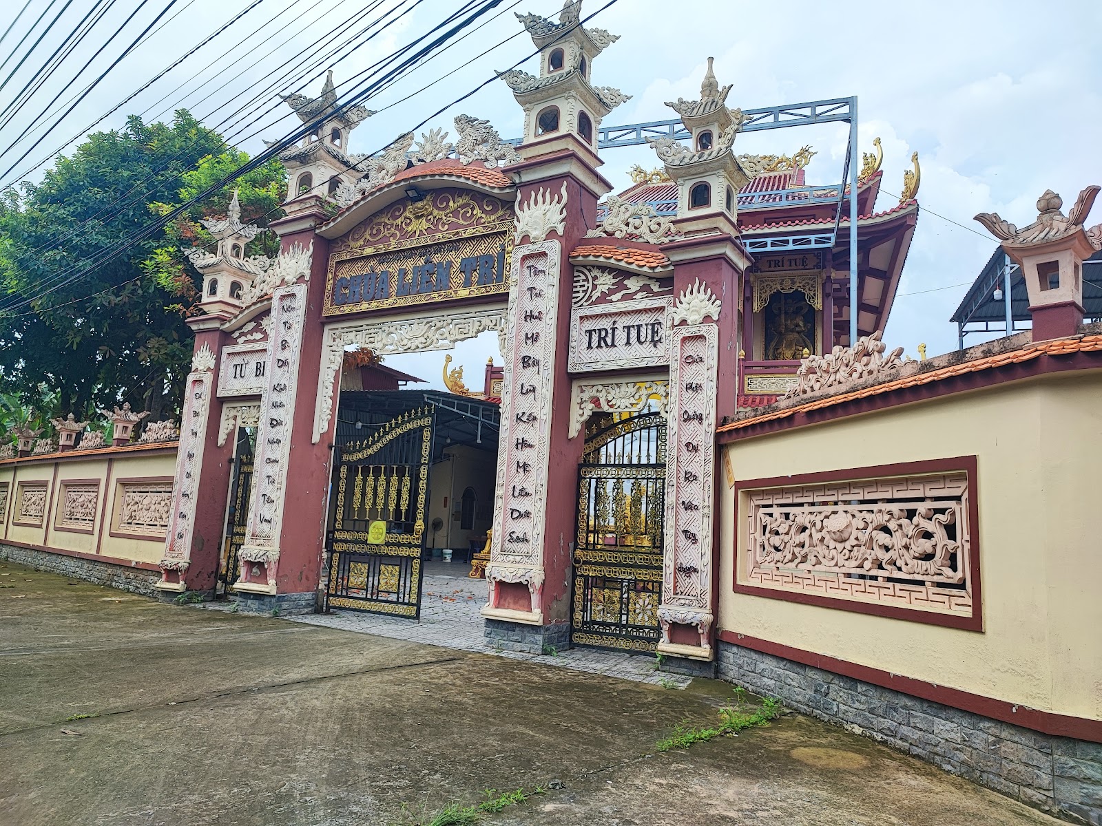 Tịnh Thất Liên Trì