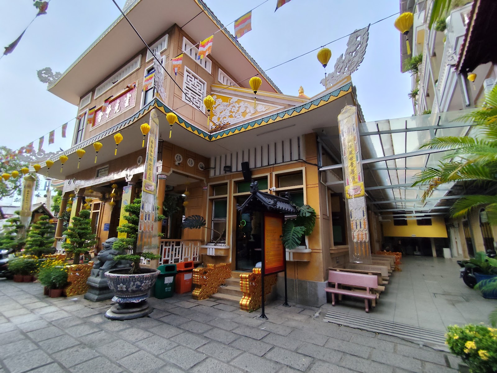 Tịnh Xá Linh Quang