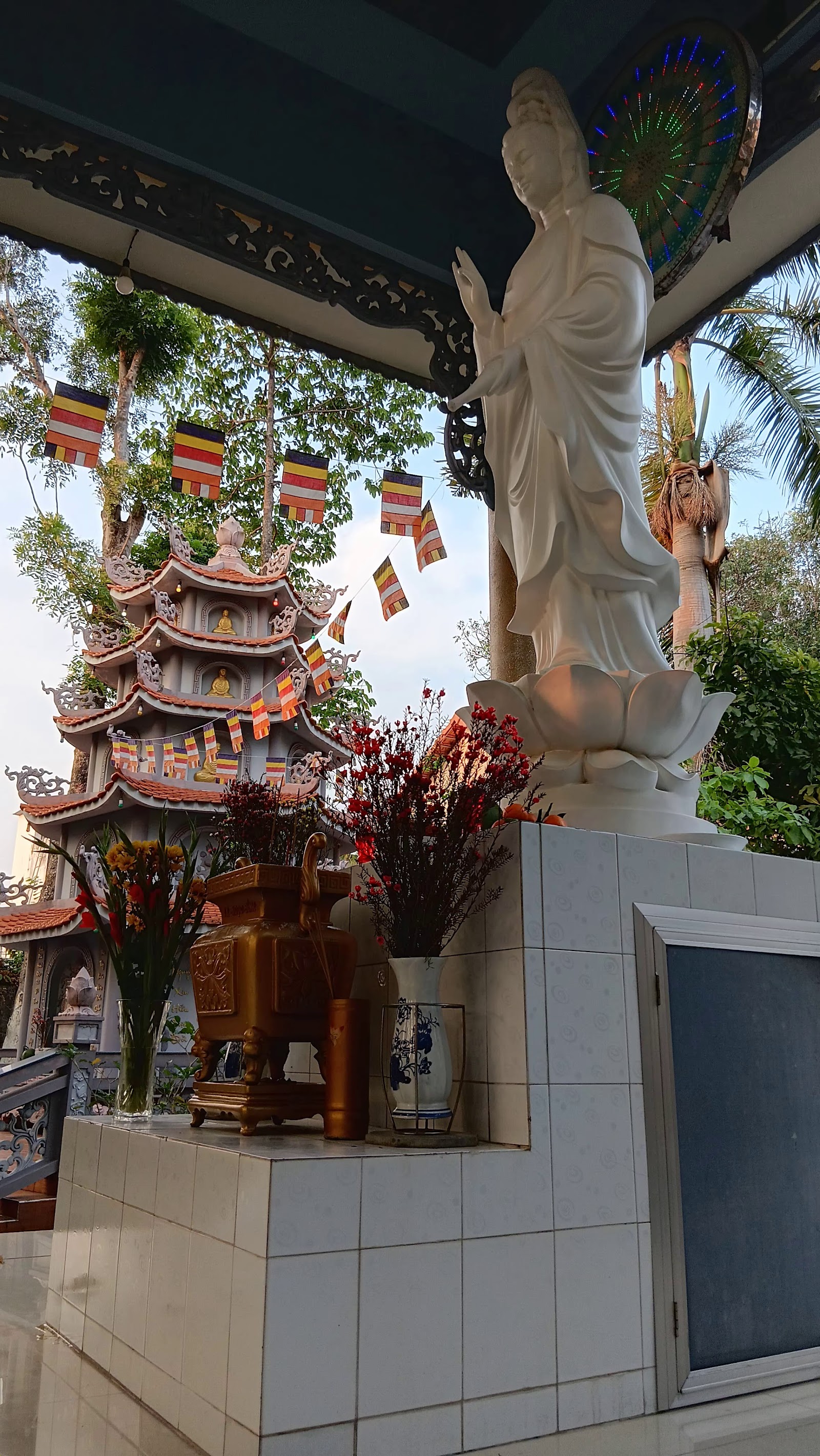 Tịnh Xá Ngọc Bình