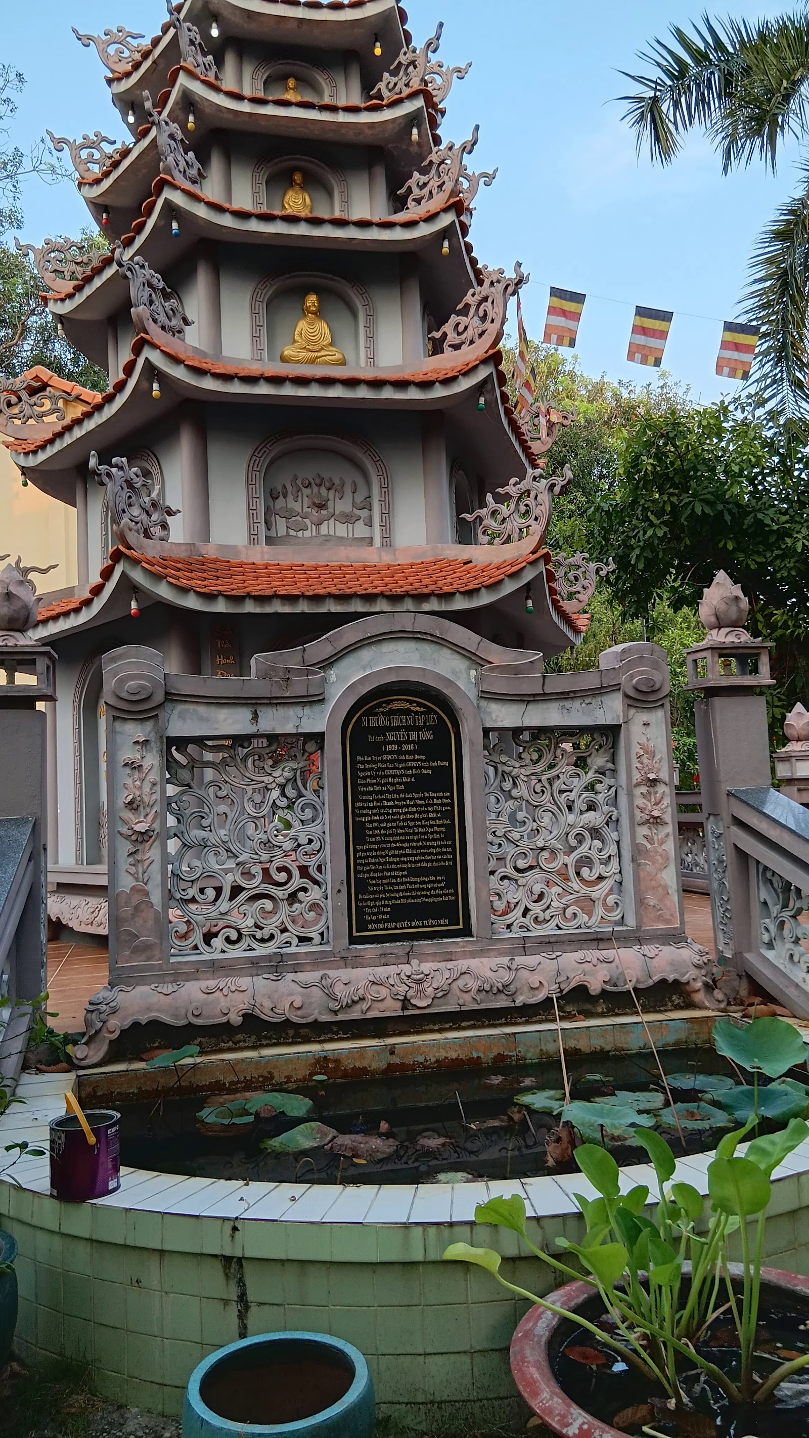 Tịnh Xá Ngọc Bình