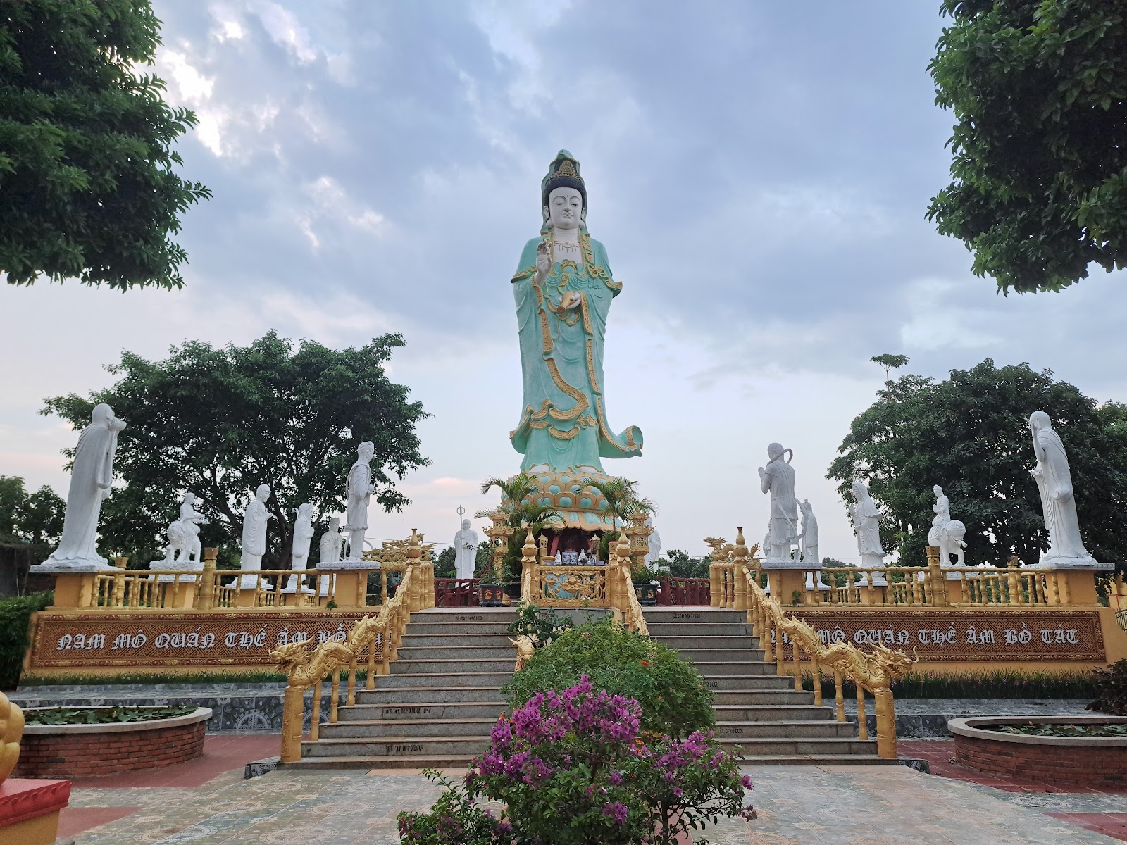 Tịnh Xá Ngọc Lai
