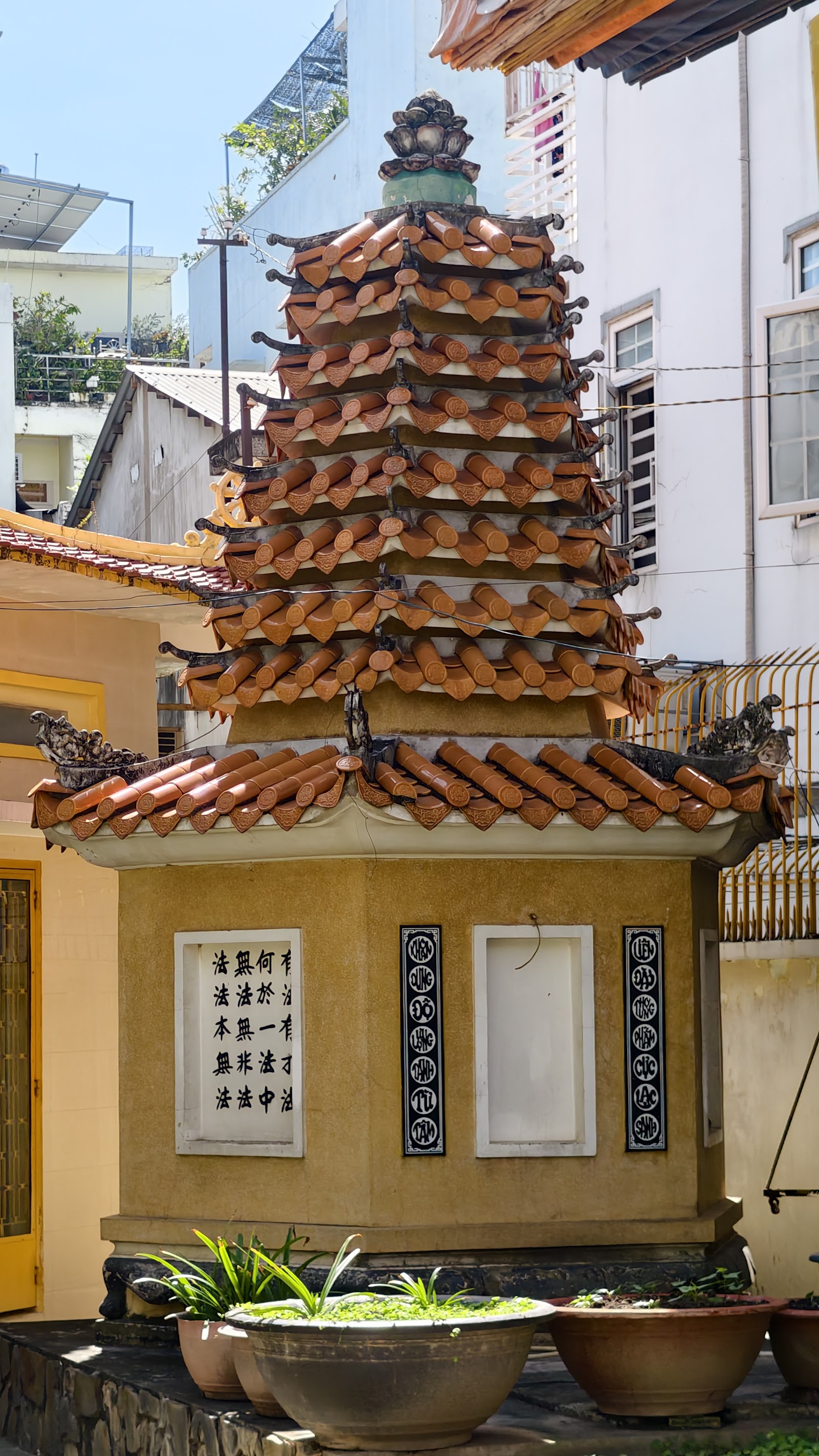 Tịnh Xá Ngọc Long