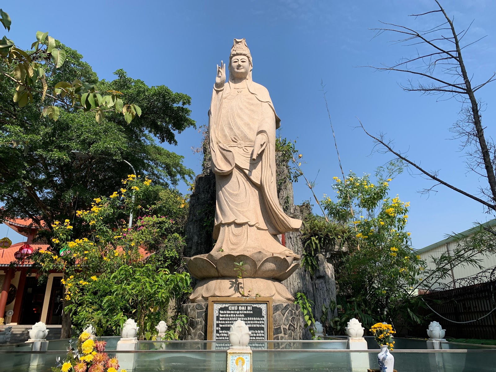 Tu viện Tường Vân