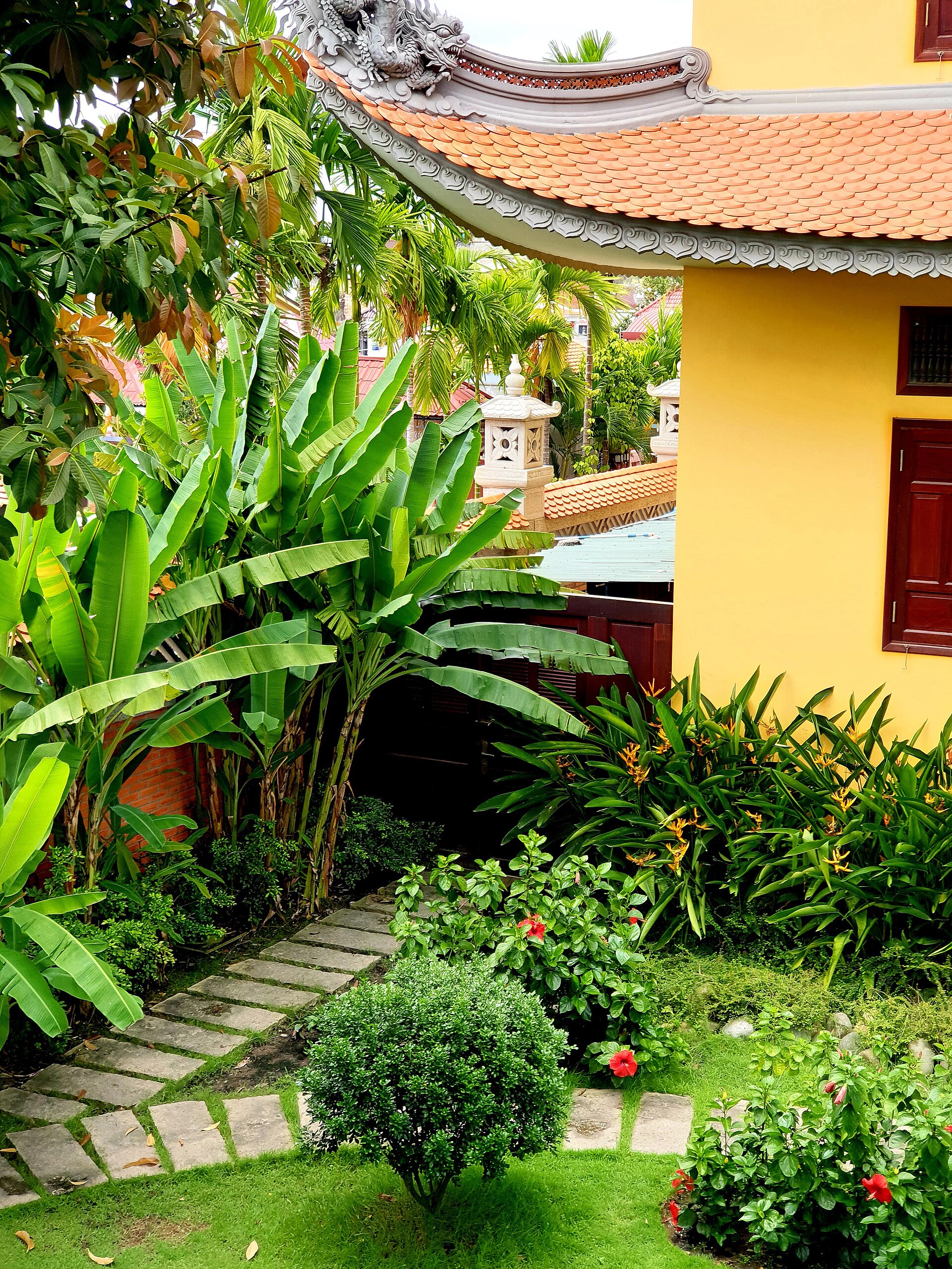 Tu viện Vĩnh Nghiêm, cảnh (cảnh vườn hậu viện) (4)