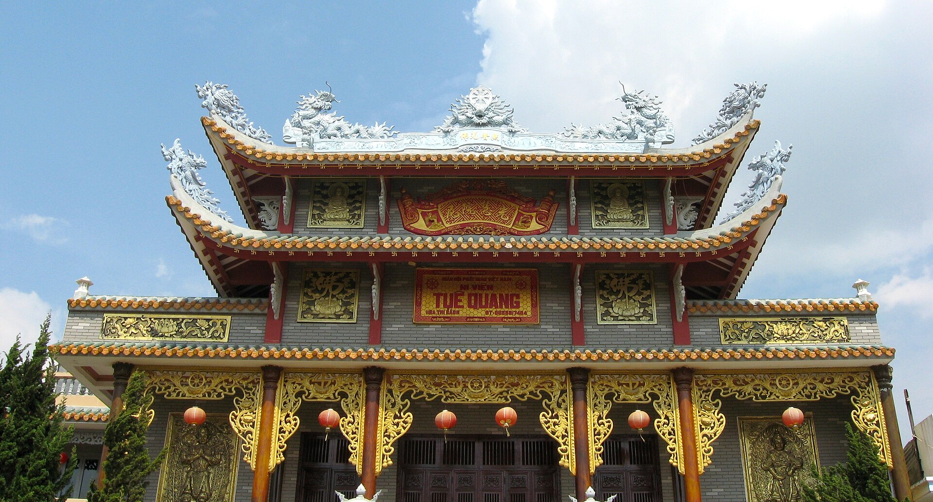 Tue Quang Pagoda 01